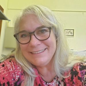 Meet your Posher, Marina